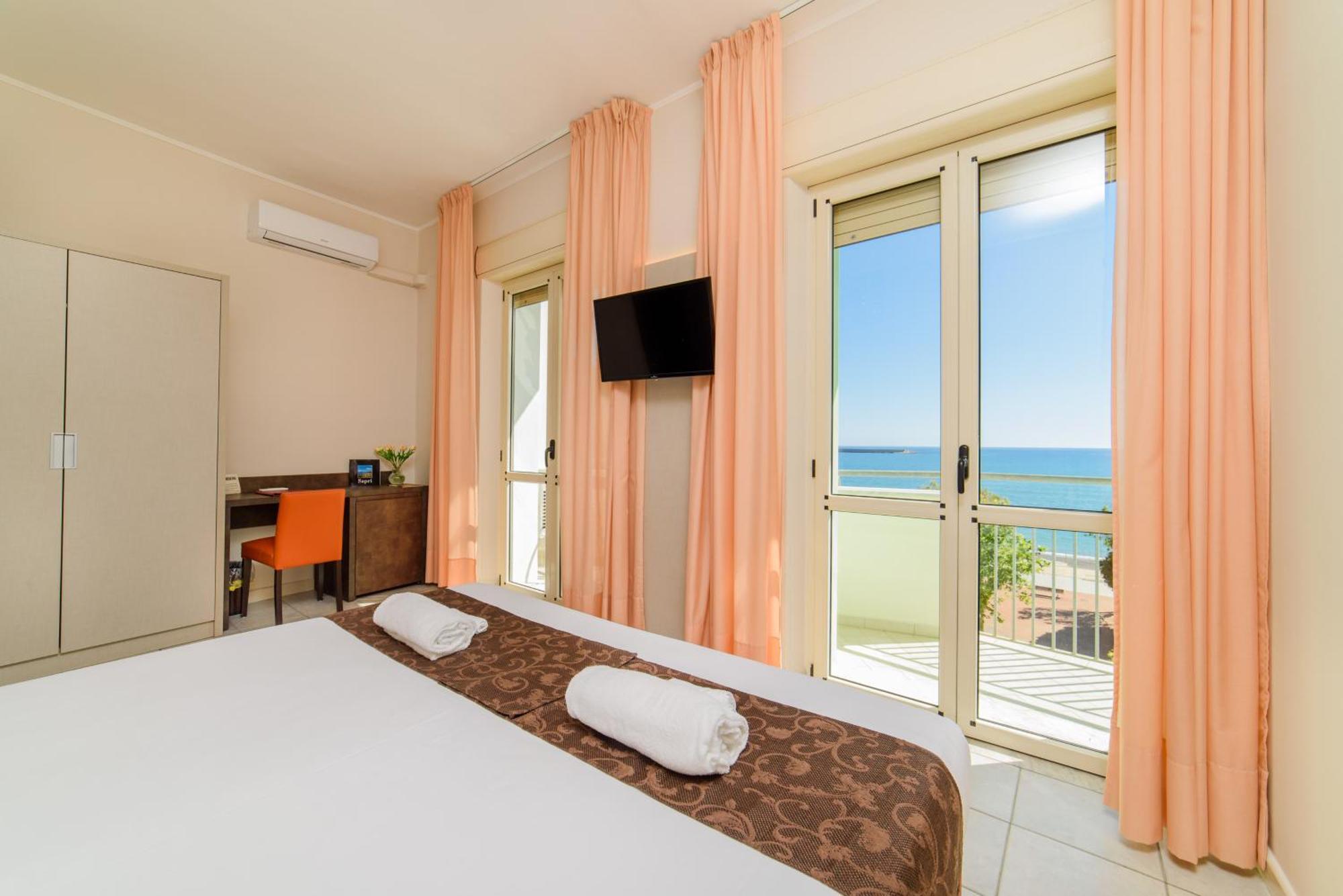 Hotel Tirreno Sapri Eksteriør bilde
