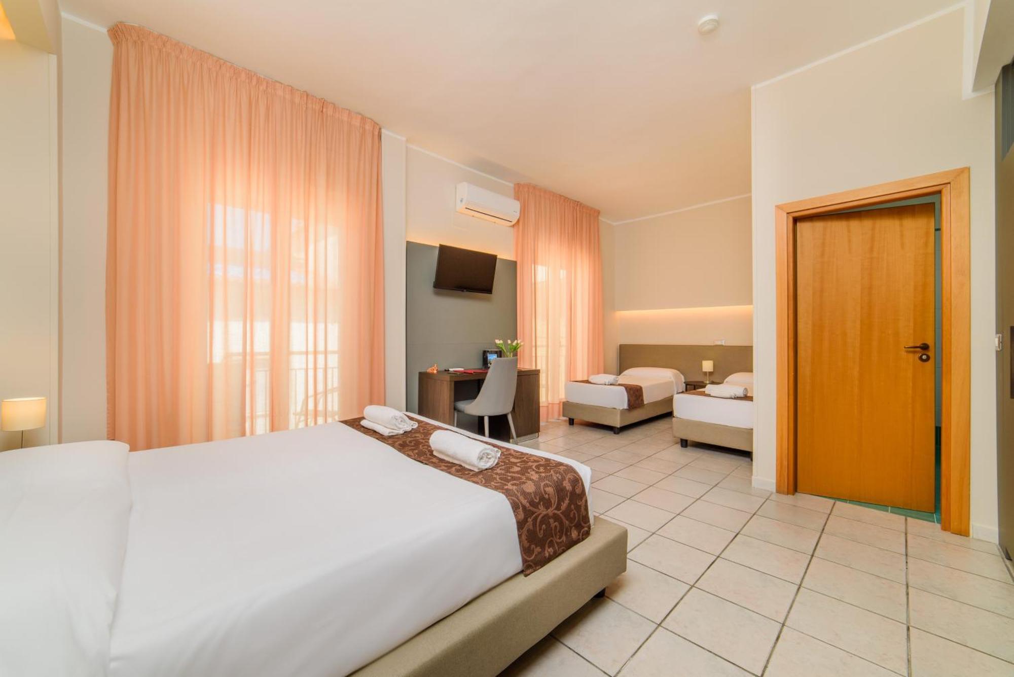 Hotel Tirreno Sapri Eksteriør bilde